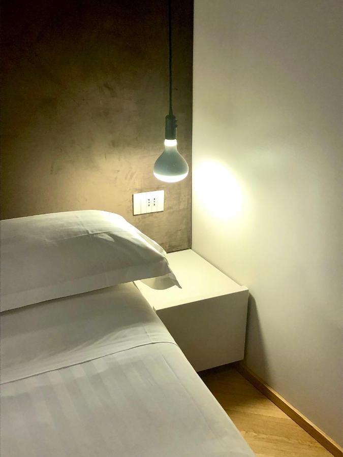 Fifty Eight Suite Milan Cerva 外观 照片